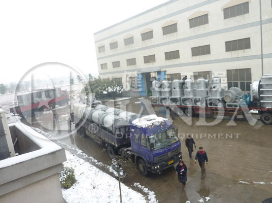 SZG系列双锥回转真空干燥机