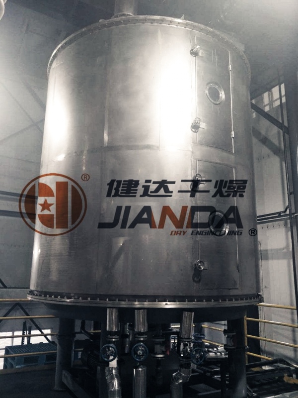 钛材电池材料干燥设备，^多项变革